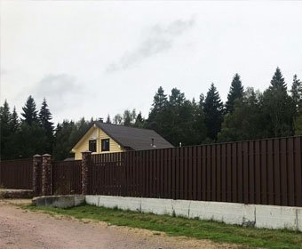Деревянный забор шахматка Деревянный забор шахматка